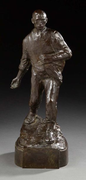 HENRI-LOUIS BOUCHARD (1875-1960) Le semeur
Sculpture en bronze à patine brune.
Signée...