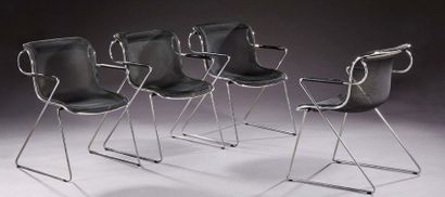 Charles POLLOCK (1930-2013) Suite de quatre chaises modèle «Penelope» en résille...