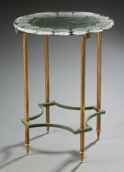 RENE LALIQUE (1860-1945) Table à plateau de René Lalique provenant du guéridon modèle...
