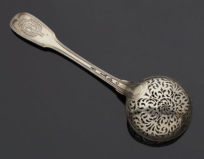 null Silver sprinkling spoon, net model, spatula engraved with a cartridge under...