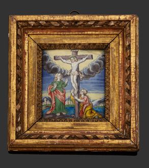 null Crucifixion
Plaque émaillée.
Début XIXe siècle
Dim.: 8,2 x 7,6 cm