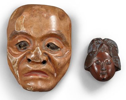 JAPON Petit masque en bois sculpté peint et laqué.
On y joint une tête de bijin en...