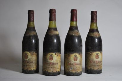 null Quatre bouteilles de Clos-Vougeot, Georges Mugneret, 1976.