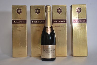 null Quatre bouteilles de champagne brut Bollinger "Grande Année", Vintage, 1983.

(Chacune...
