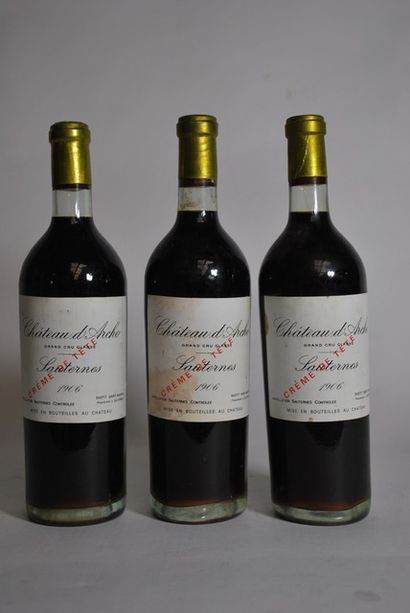 null Trois bouteilles de Château d'Arches, Crème de tête, Sauternes, 1906.