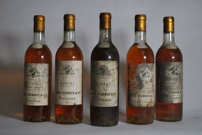 null Trois bouteilles de Loupiac et deux douteilles de Barsac, Paul Dubois, 1959