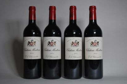 null Quatre bouteilles de Château Montrose, GCC, Médoc, 2001.