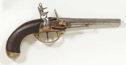 null Pistolet d'arçon à silex modèle 1777, la platine marquée "St Etienne".
(transformations)
Long.:...