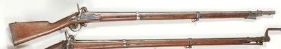 null Carabine à percussion modèle 1822, platine gravée «Mre Nle de Saint Etienne».
Garnitures...
