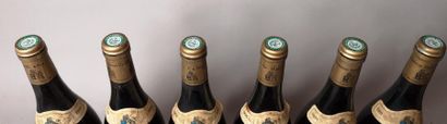 null 6 bouteilles CHEVALIER MONTRACHET Grand cru - Henri CLERC 1991 


Etiquettes...