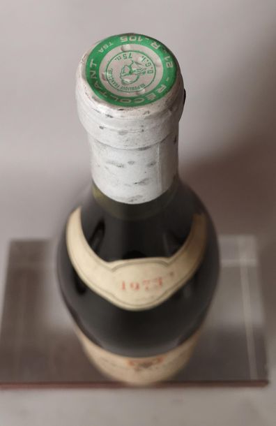 null 1 bouteille CLOS DES LAMBRAYS - Domaine COSSON 1973 


Etiquette légèrement...