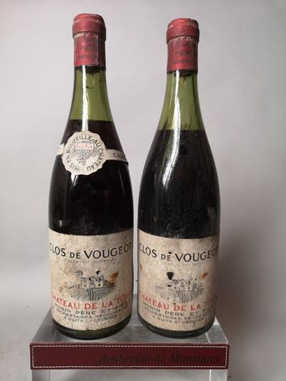 null 2 bouteilles CLOS de VOUGEOT Grand cru - CHATEAU de LA TOUR - MORIN 1945 


Etiquettes...