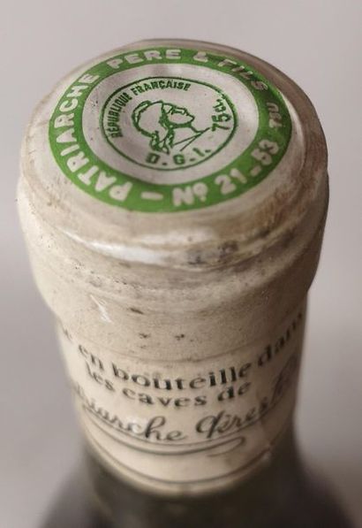 null 1 bouteille RICHEBOURG Grand cru - Domaine PATRIARCHE 1972 


Etiquette légèrement...