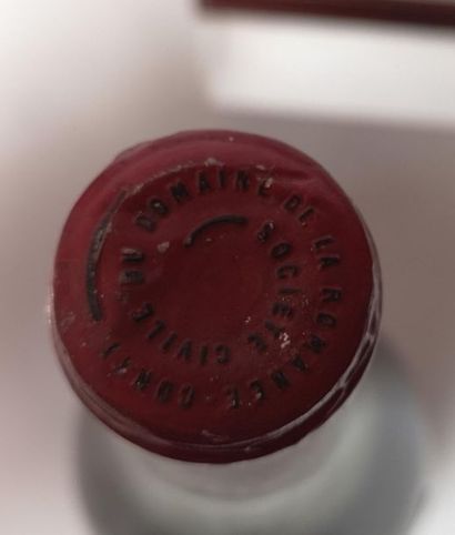 null 1 bouteille RICHEBOURG - Domaine de La ROMANEE CONTI 1980 


Etiquette légèrement...