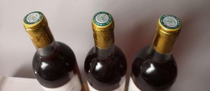 null 3 bouteilles CHÂTEAU GILETTE "Crème de tête" - René Médeville, Sauternes 1959

Niveaux...