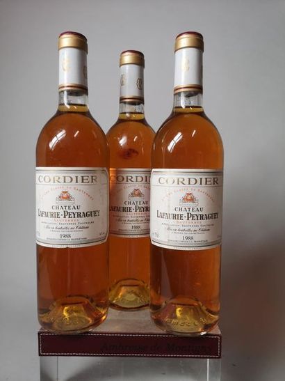 null 3 bouteilles CHÂTEAU LAFAURIE PEYRAGUEY - 1er Cc Sauternes 1988 


Etiquettes...