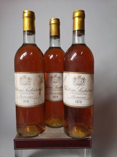 null 3 bouteilles CHÂTEAU SUDUIRAUT - 1er Cc Sauternes 1979 


Etiquette légèrement...