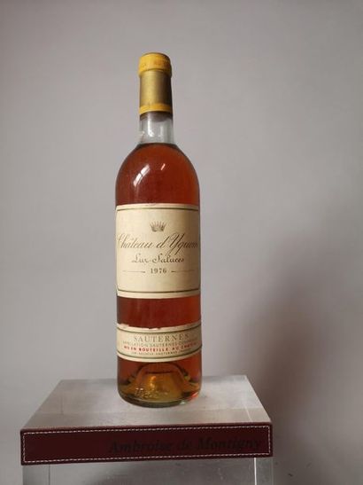 null 1 bouteille CHÂTEAU D'YQUEM - 1er cru supérieur Sauternes 1976

Niveau légèrement...