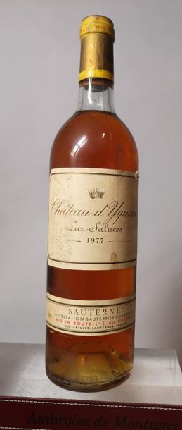 null 1 bouteille CHÂTEAU D'YQUEM - 1er cru supérieur Sauternes 1977 


Etiquette...