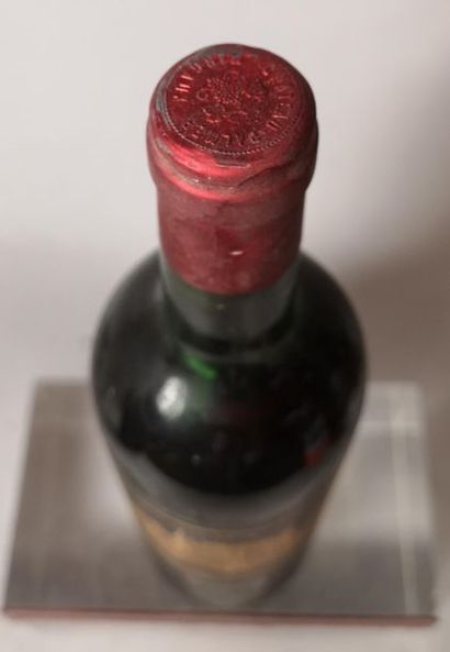 null 1 bouteille CHÂTEAU PALMER - 3é Gcc Margaux 1975

Niveau légèrement bas.