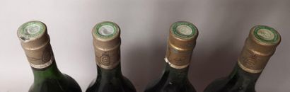null 4 bouteilles CHÂTEAU RAUSAN SEGLA - 2é GCC Margaux 2 bouteilles de 1974 et 2...