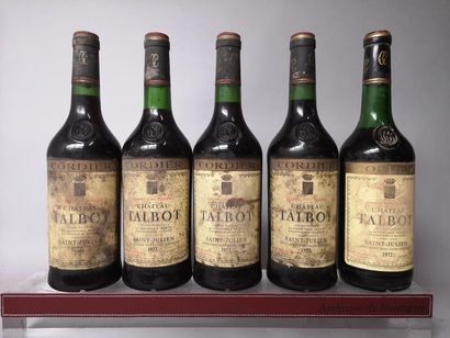 null 5 bouteilles CHÂTEAU TALBOT - 5é GCC Saint Julien 4 bouteilles de 1977 et 1...