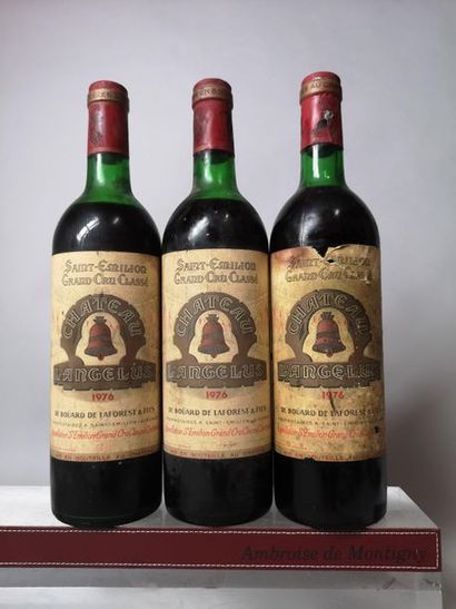 null 3 bouteilles CHÂTEAU l'ANGELUS - 1er Gcc Saint Emilion 1976 


Etiquettes légèrement...