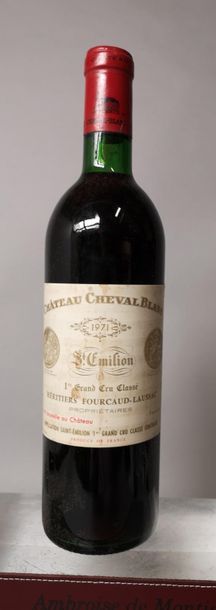 null 1 bouteille CHÂTEAU CHEVAL BLANC - 1er Gcc(A) Saint Emilion 1971 


Etiquette...