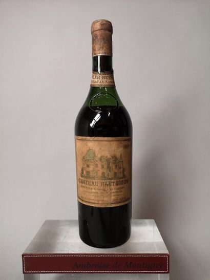 null 1 bouteille CHÂTEAU HAUT BRION - 1er Gcc Pessac Léognan 1958 


Etiquette tachée...