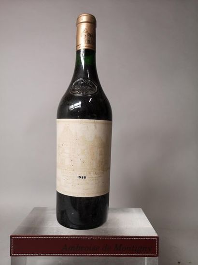 null 1 bouteille CHÂTEAU HAUT BRION - 1er Gcc Pessac Léognan 1988 


Etiquette f...