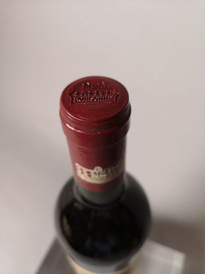 null 1 bouteille CHÂTEAU LAFITE ROTHSCHILD - 1er Gcc Pauillac 1986