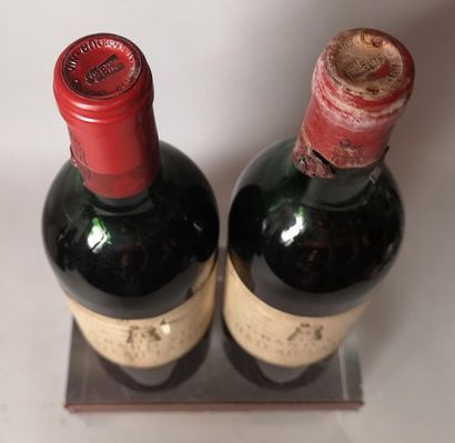 null 2 bouteilles CHÂTEAU LATOUR - 1er GCC Pauillac 1977 


Etiquettes légèrement...