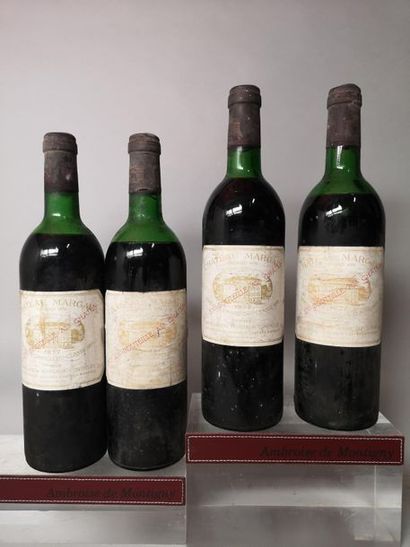 null 4 bouteilles CHÂTEAU MARGAUX - 1er Gcc Margaux 1977 


Etiquettes tachées 1...