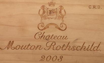 null 12 bouteilles de CHÂTEAU MOUTON ROTHSCHILD - 1er Gcc Pauillac 2003 


CAISSE...