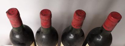 null 4 bouteilles CHÂTEAU LA DOMINIQUE - Saint Emilion Grand cru 1980


Etiquettes...