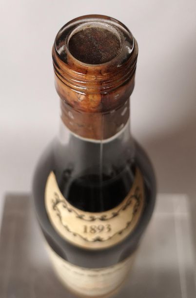 null 1 bouteille COGNAC Grande Champagne Vieille Réserve - J.L. GRONDIN 1893


Cire...