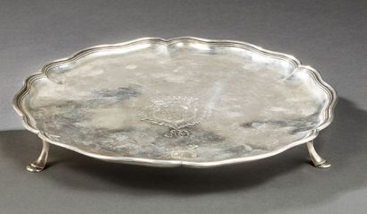 null Tripod silver tray engraved with a coat of arms crowned in its center.
18th...