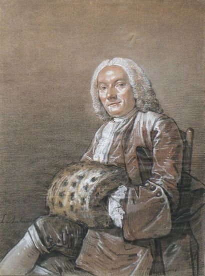Louis AUBERT (Paris c.1720 -? c.1790) 
Portrait d'homme au manchon
Dessin au fusain,...