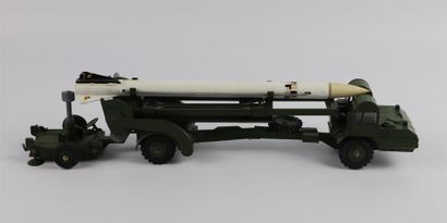 null DINKY SUPERTOYS GB.

Missile Erector Vehicle.

Complet, dans sa boite d'origine,...