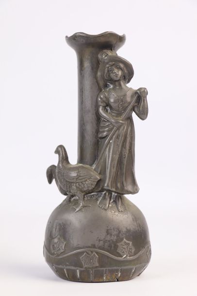null Groupe en bronze figurant saint Jean-Baptiste et l'agneau.

XIXème siècle.

H_14...