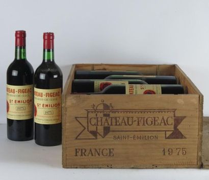 null CASTLE FIGEAC.



Vintage: 1975.



12 bottles, CBO, some b.g.

Coming from...