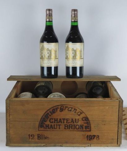 null CHÂTEAU HAUT BRION.



Millésime : 1976.



12 bouteilles, e.t.h., quelques...