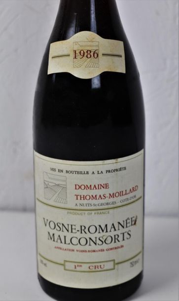 null VOSNE ROMANEE 1er cru Malconsorts.

Thomas Moillard.

Millésime : 1986.

1 bouteille.

Provenant...