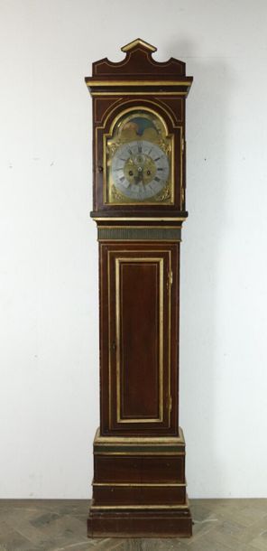 Wooden floor clock in lacquered and gilded...
