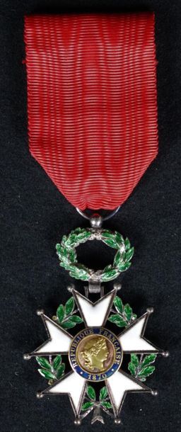 null Cross of Knight of the Order of the Legion of Honour III Republic.

Jeweler's...