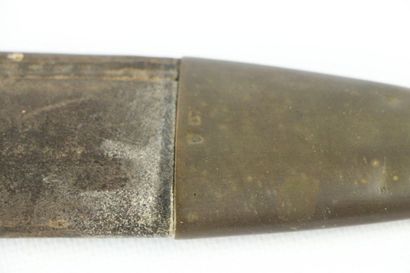 null Glaive d'infanterie et son fourreau.

Modèle 1831.

L_66 cm.