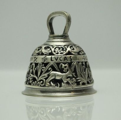 Neo-Gothic style bell in silver bronze.

Late...