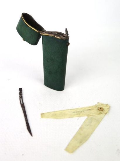 null Architect's case in shagreen containing a small bone ruler and a stylus.

18th...