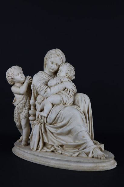 null RAPHAEL (1483-1520), d'après.

La Vierge à la chaise.

Groupe en plâtre patiné.

Etiquette...