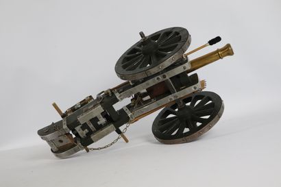 null Réduction de canon en bois, métal et laiton.

H_18 cm L_48 cm P_29 cm